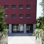 Zambala Luxury Apart-hotel Milão