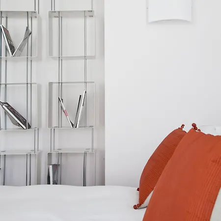 Zambala Luxury 2* Milan