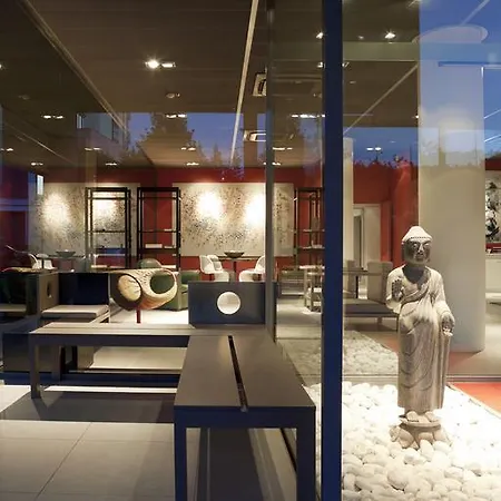 Ξενοδοχείο με διαμερίσματα Zambala Luxury 2*